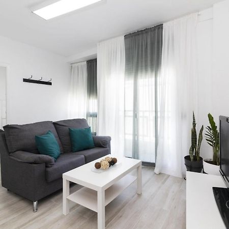 Homeforguest Amplio Apartamento En El Centro De Santa Cruz Zewnętrze zdjęcie