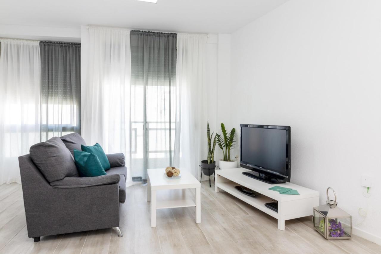 Homeforguest Amplio Apartamento En El Centro De Santa Cruz Zewnętrze zdjęcie