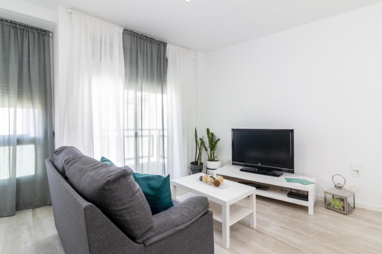 Homeforguest Amplio Apartamento En El Centro De Santa Cruz Zewnętrze zdjęcie